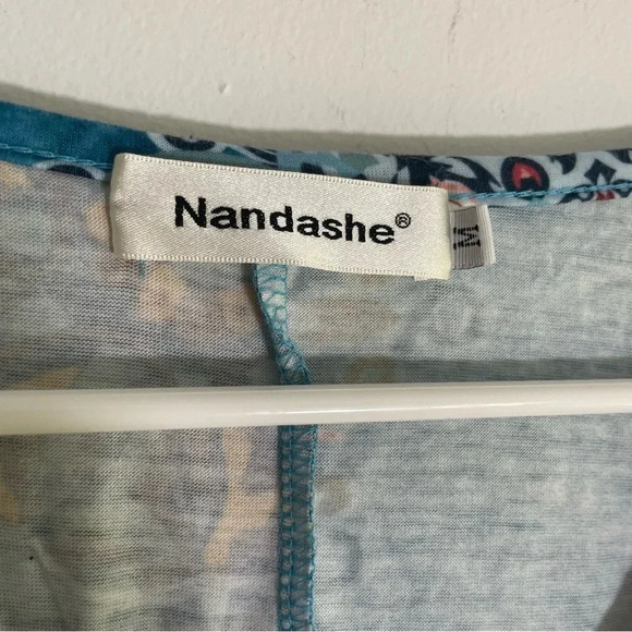 Nandashe Women’s Size Medium Geo Print Long Sleeve Blouse - Picture 4 of 7